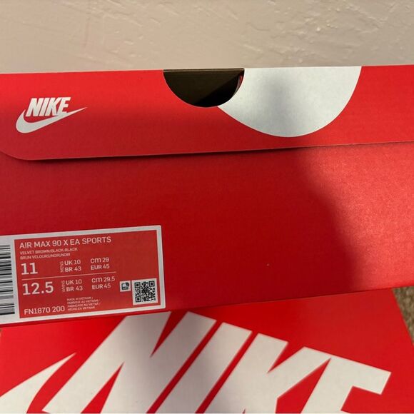 COPY - Nike Air Max 90 x EA Sports | NFL Madden \